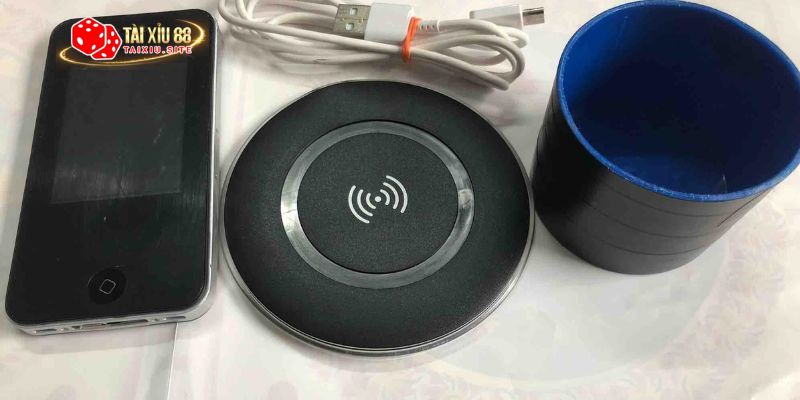 Hộp tài xỉu bịp